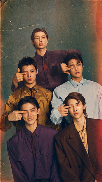 Cortis Portraits — Vintage Five , Man, Fashion HD phone wallpaper