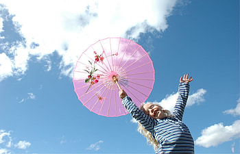 Spring Sprang, umbrella, pink, girl, spring, jumping HD wallpaper