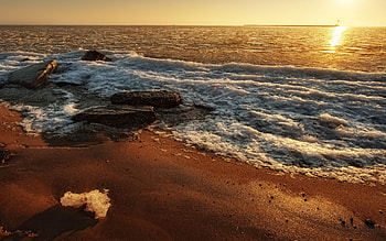 Evening sun, landscape, beautiful, nature, amazing, sun, sunset, ocean, beach HD wallpaper