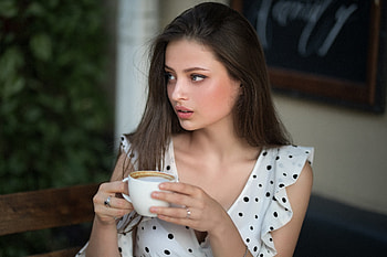 Brunette, pretty woman, girl model HD wallpaper