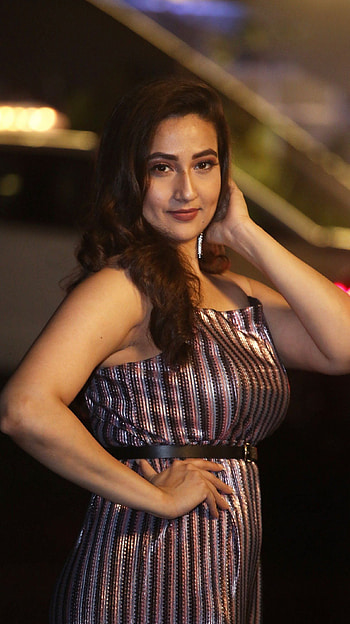 Manjusha, telugu actress, anchor HD phone wallpaper