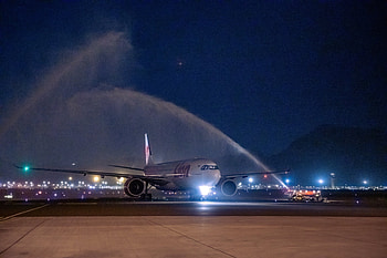 Lion Air, New flight routes, Makassar to Semarang, Reliability and stability HD wallpaper