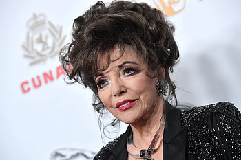 Joan Collins Movies, Fire incident, London apartment, Iconic actress HD wallpaper