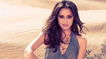 Shraddha Kapoor Cute, shraddha-kapoor, indian-celebrities, girls, desi-girls HD wallpaper