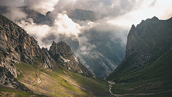 Cloudy morning at the Austrian-Bavarian border, valley, peaks, landscape, clouds, sky HD wallpaper