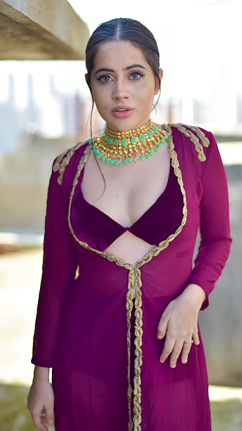 Urfi Javed, bollywood actress HD phone wallpaper