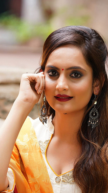 Drithi Patel, sexy seductive, looking HD phone wallpaper