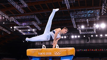 Max Whitlock, Gold medal glory, Tokyo, Pommel horse HD wallpaper