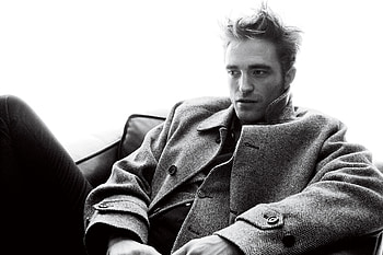 Robert Pattinson GQ hoot 2017, robert-pattison, male-celebrities, hoot, monochrome, black-and-white HD wallpaper