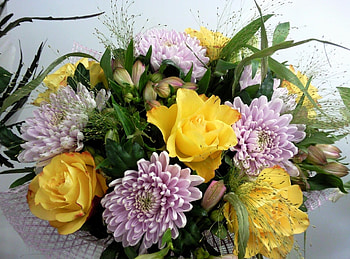 Flowers, Roses, Chrysanthemum, Registration, Typography, Greens, Bouquet, Composition HD wallpaper