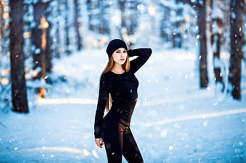 Woman At Outdoors Snow, girls, model HD wallpaper