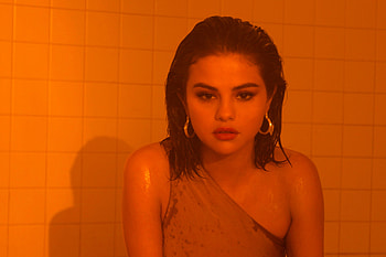 Selena Gomez hoot For Wolves, selena-gomez, celebrities, music, girls HD wallpaper