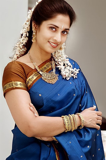 Shalini, face, hair HD phone wallpaper
