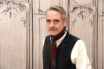 Jeremy Irons, Turn down knighthood HD wallpaper