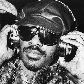 Stevie Wonder, MLK tribute, Happy Birtay song HD phone wallpaper