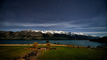 New Zealand, Queenstown lake, Mountain landscape, Serene nature HD wallpaper