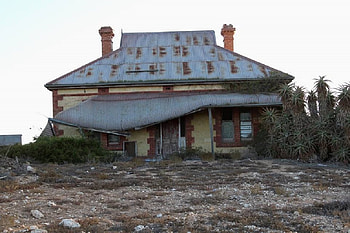 OLD HOUSE... SA... AUSTRALIA, OLD, HOUSE, BUILDING HD wallpaper