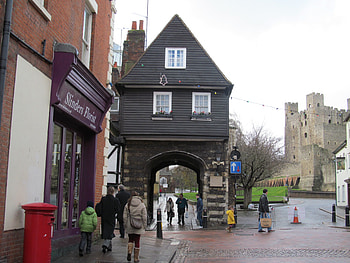 Gatehouse Castle, UK, Rochester, Kent, Architecture, Streetlife HD wallpaper