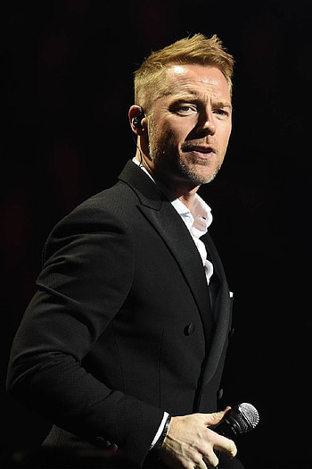 Ronan Keating, Night of the Proms 2022, News setlists , Prom nights 2022 HD phone wallpaper
