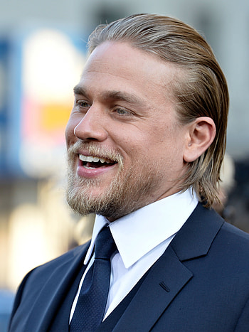 Charlie Hunnam, Full , mobile tablet HD phone wallpaper