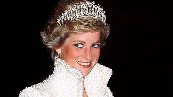 Princess Diana, Iconic fashion, British royalty, Timeless elegance HD wallpaper