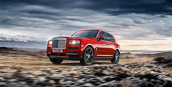 Red car, Rolls-Royce Cullinan HD wallpaper