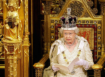 Elizabeth II (Celebs), Queen Elizabeth II in , Iconic monarch, Royal grace HD wallpaper