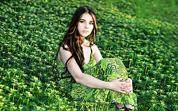 :), summer, model, green, field, girl, dress, woman, vara HD wallpaper