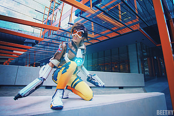 Tracer Overwatch Cosplay, tracer-overwatch, cosplay, girls, deviantart HD wallpaper