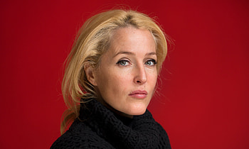 Background, Iconic Actress, Driven Performances, Red Carpet Star HD wallpaper