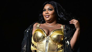Lizzo, Grammy Awards nominees, Music celebration, Nominees list HD wallpaper