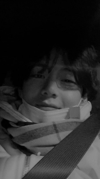 Kim Taehyung Tae V, bts, kpop, kim taehyung HD phone wallpaper