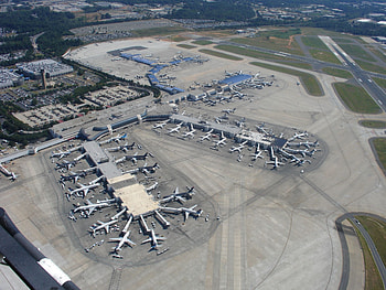 Charlotte Douglas International Airport, CLT Airport, Airport design, International airport HD wallpaper