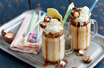 Creme egg, Milkshakes HD wallpaper