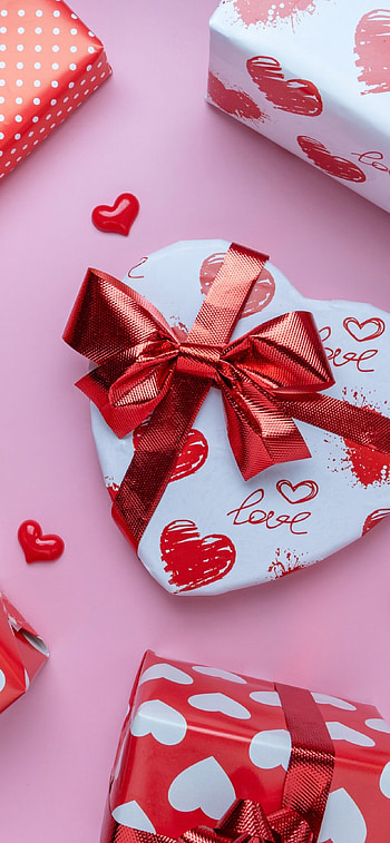 Valentine gifts, Heart shape, Red hearts HD phone wallpaper