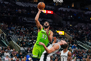 Wolves vs Spurs, Karl-Anthony Towns HD wallpaper