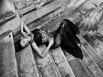 My Love Secrets, sweet, think, black and white, beautiful, relax, lovely, woman HD wallpaper