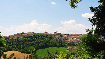 Urbino, Uphills, Downhills, Student Life HD wallpaper