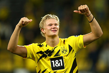 Erling Haaland, Football star, , Background HD wallpaper