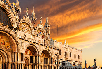 St. Mark's Basilica, Skip the line, Guided tour, Must-see attraction HD wallpaper