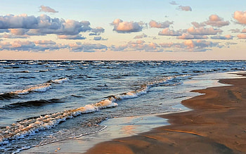 Beach in Latvia, sea, clouds, Latvia, beach HD wallpaper