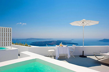 View out over Santorini Greece, blue, serene, detox, holiday, tub, Island, ocean, Greek, sea, white, city, Greece, paradise, hot, jacuzzi, beautiful, retreat, Santorini, spa, pool, sky HD wallpaper