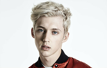 Troye Sivan , Background , 2000x1270 resolution, Visual appeal HD wallpaper