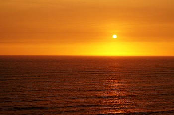 Nature, Water, Sunset, Sun, Waves, Glare HD wallpaper