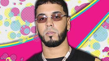Anuel AA shooting, His parents' house, Limited times, Reggaeton artist HD wallpaper