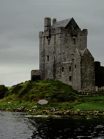 Old Irish Castle, John Goodbrad, Property Management HD phone wallpaper