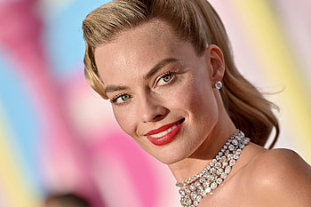 Margot Robbie at an event for Barbie (2023), Margot Robbie, movie, Barbie (2023) HD wallpaper
