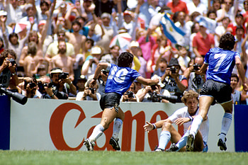 Diego Maradona, Statistical decoding, Numbers behind legend, Football icon HD wallpaper
