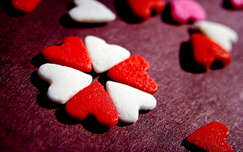Candies, Macro, Surface, Form, Table, Heart HD wallpaper