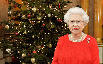 Elizabeth II (Celebs), Queen Elizabeth's portrait, Christmas tribute, High-resolution HD wallpaper